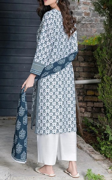 Khas Off White/Pickled Bluewood Khaddar Suit | Pakistani Winter Dresses in USA- Image 2