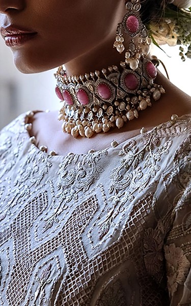 Threads and Motifs Off-white Organza Suit | Pakistani Embroidered Chiffon Dresses USA- Image 2