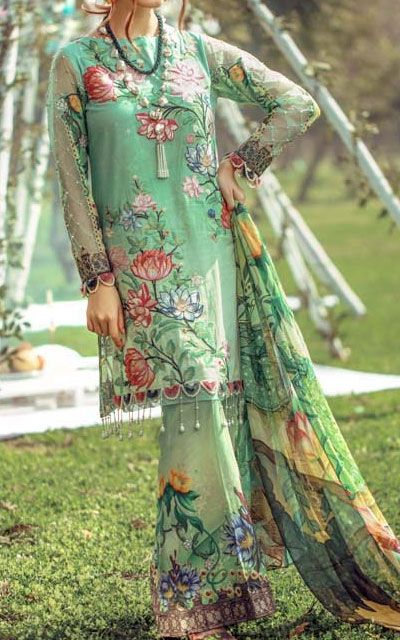 Pakistani Lawn Suits Online