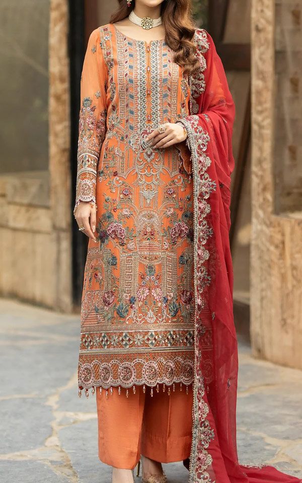Pakistani fashion clothes