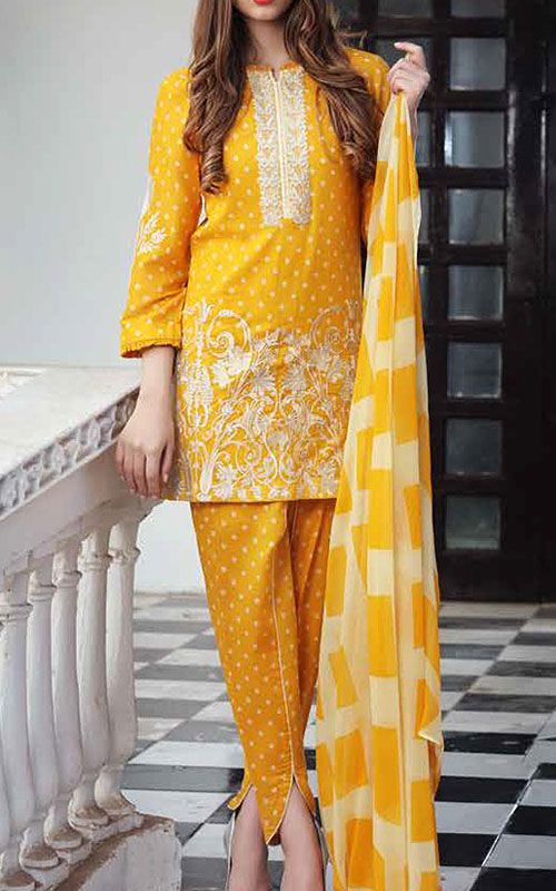 Pakistani Clothing