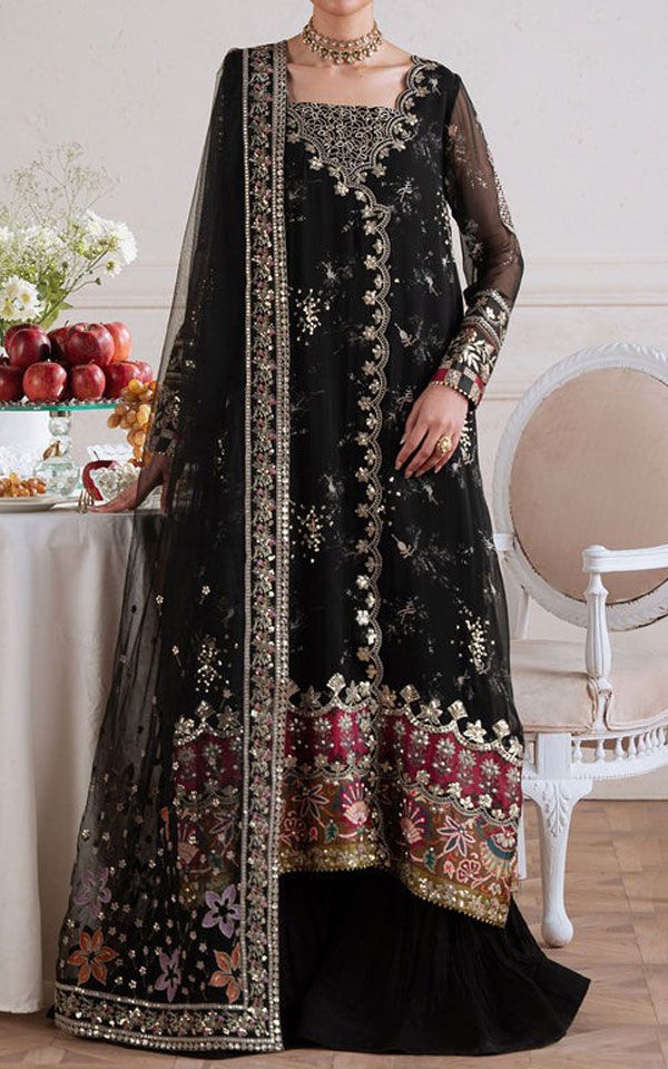 Pakistani Luxury Dresses