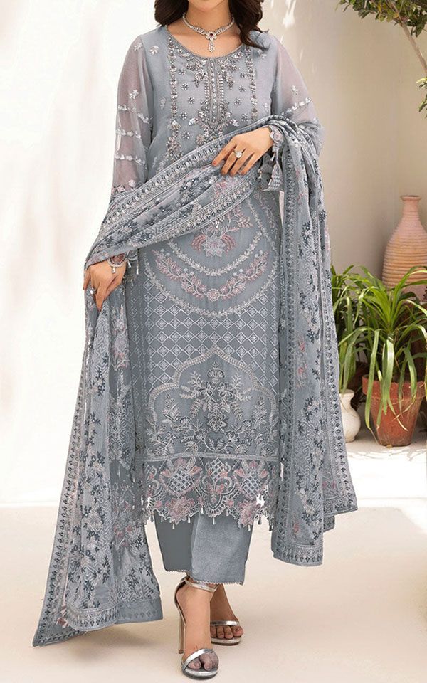 Pakistani Luxury Dresses