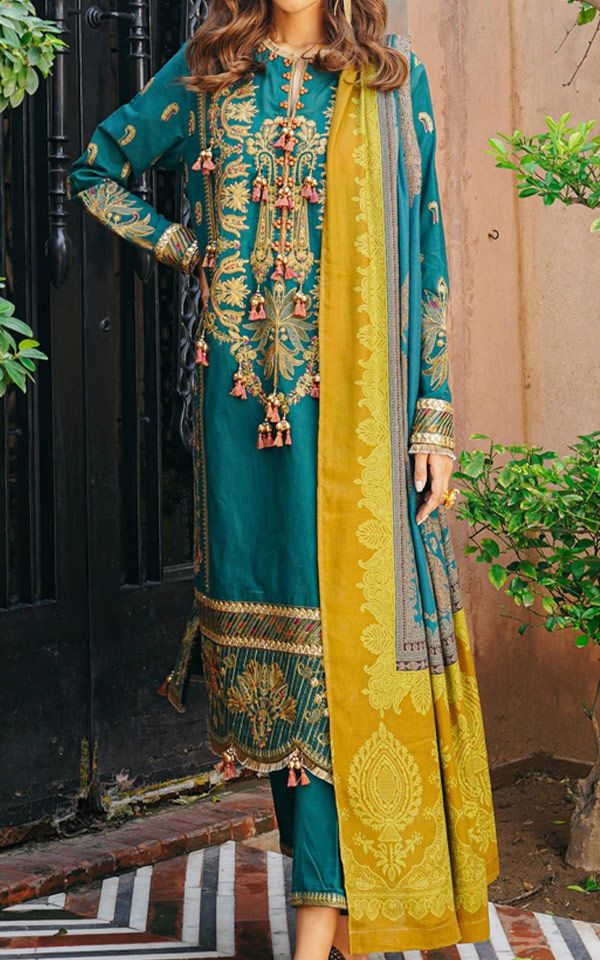Pakistani Winter Dresses Online