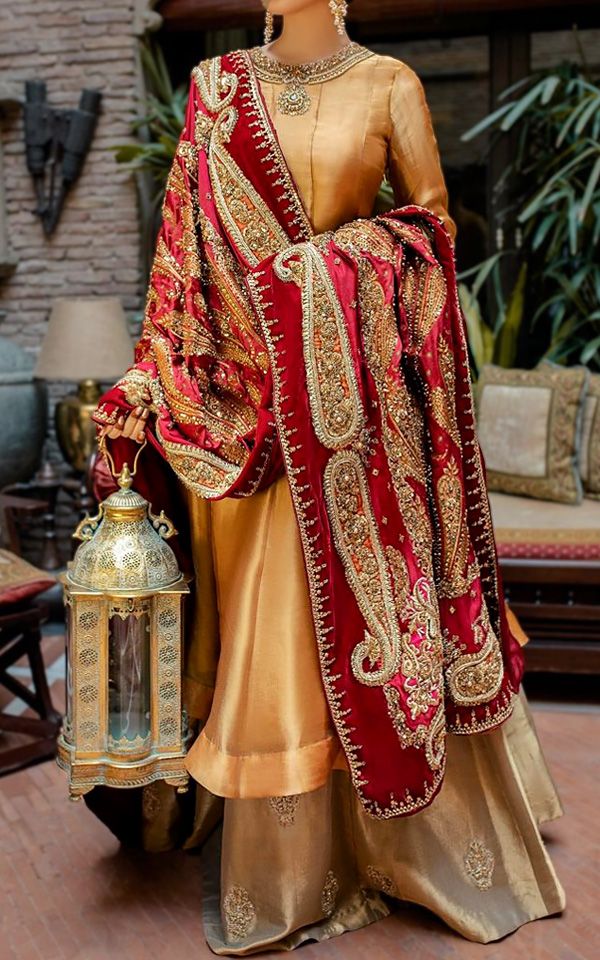 Pakistani Lehenga Dresses
