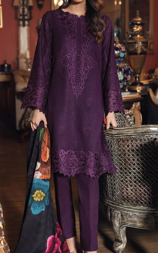 Pakistani Winter Dresses Online