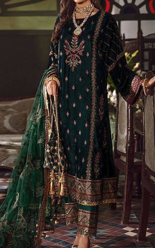 Buy Pakistani Designer Chiffon Dresses