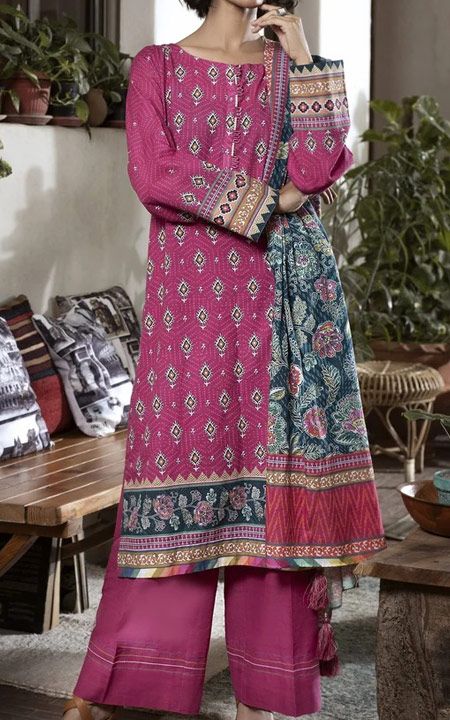 Pakistani Winter Dresses Online