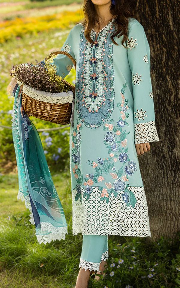 Pakistani Lawn Dresses