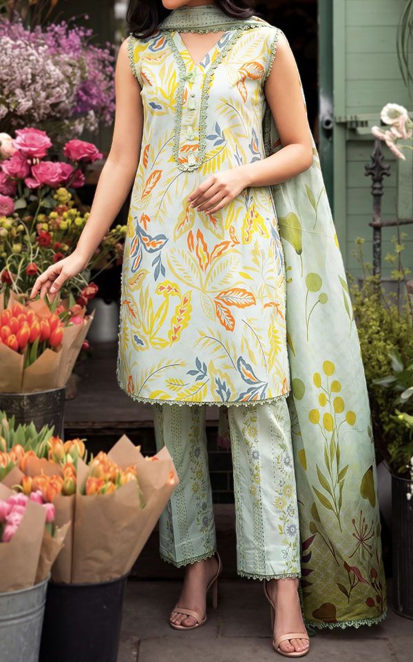 Pakistani Lawn Dresses