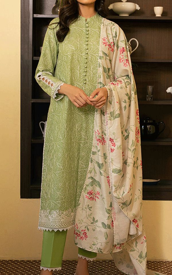Pakistani Lawn Dresses