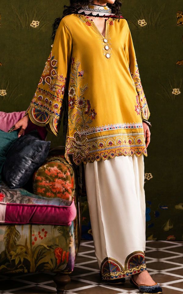 Pakistani Lawn Dresses