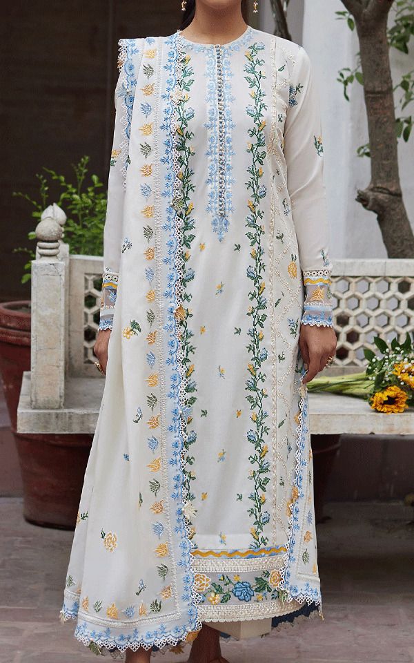 Pakistani Luxury Lawn Dresses