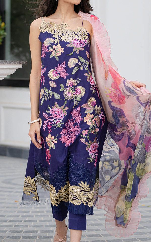 Pakistani Lawn Dresses