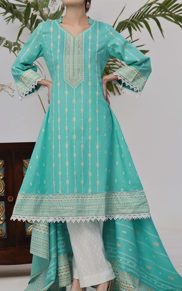 Pakistani Lawn Dresses