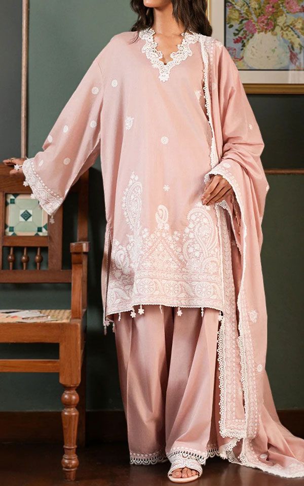 Pakistani Lawn Dresses