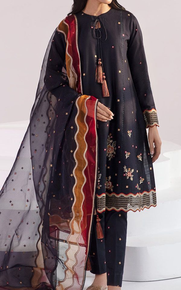 Formal Dresses Pakistan