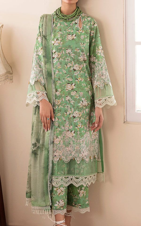 Summer Lawn Dresses Pakistan