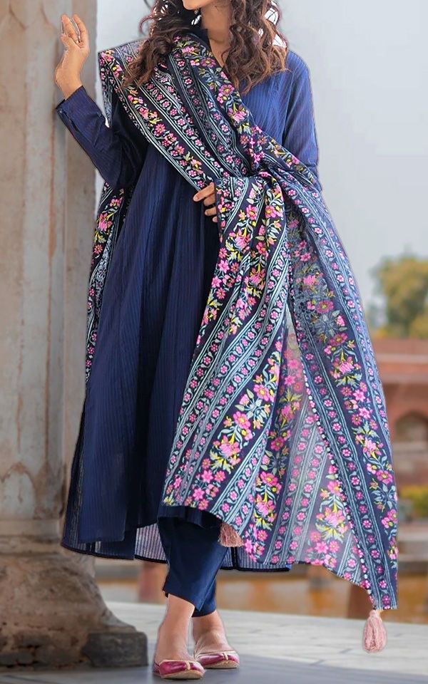 Pakistani Summer Lawn Dresses