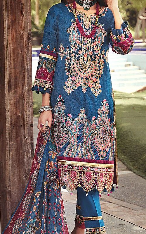 Pakistani Lawn Dresses