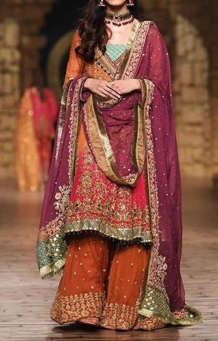 Pakistani Formal Dresses