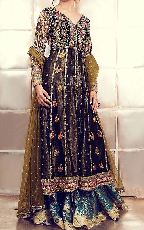 Pakistani Lehenga Dresses