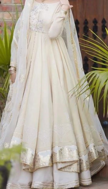 Pakistani Nikah Dresses