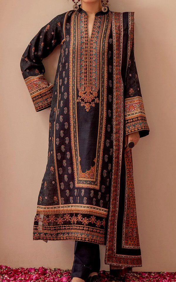 Pakistani Winter Dresses