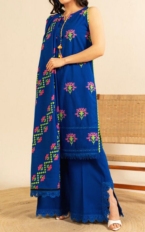 Pakistani Karandi Dresses