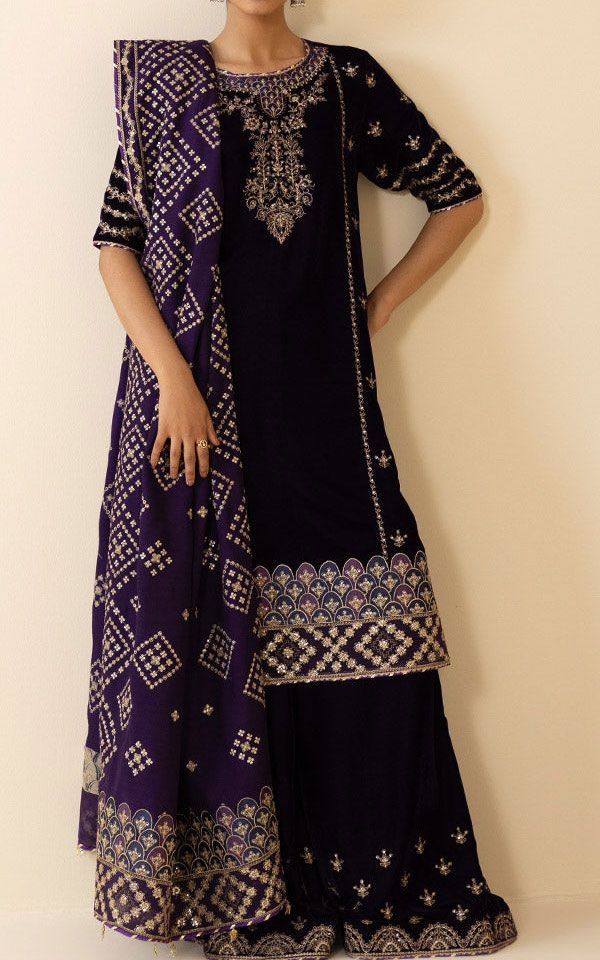 Pakistani Mehndi Velvet Dresses