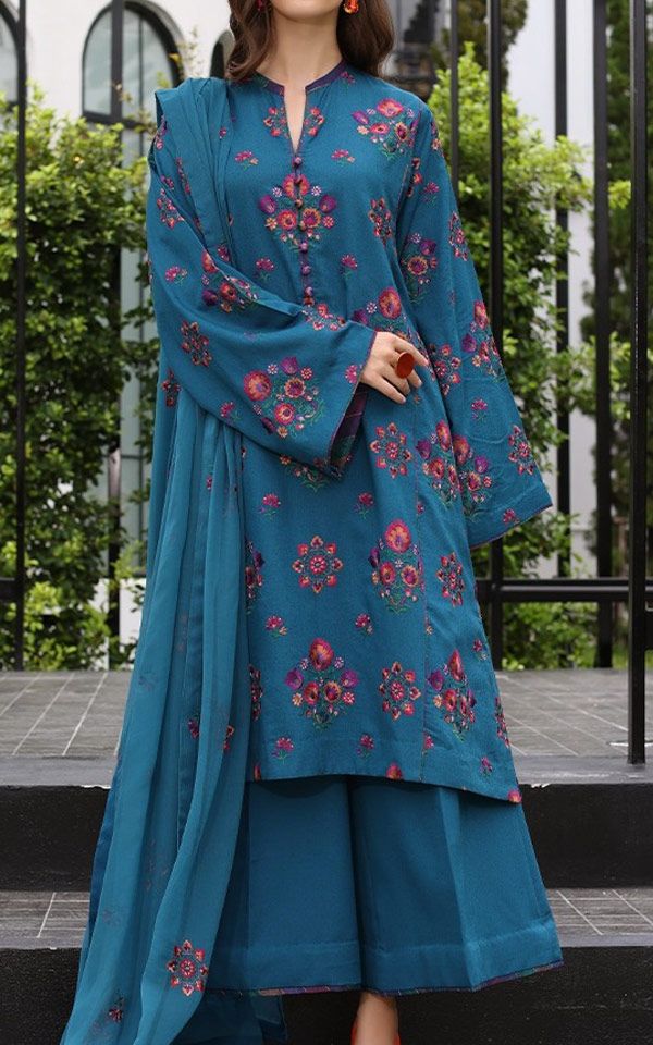 Pakistani Karandi Winter Dresses