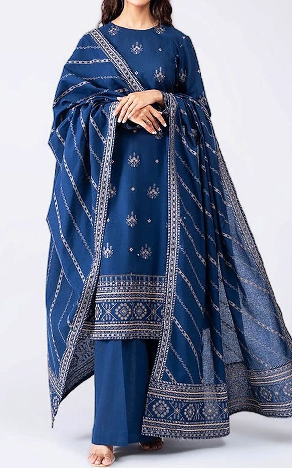 Pakistani Luxury Winter Dresses