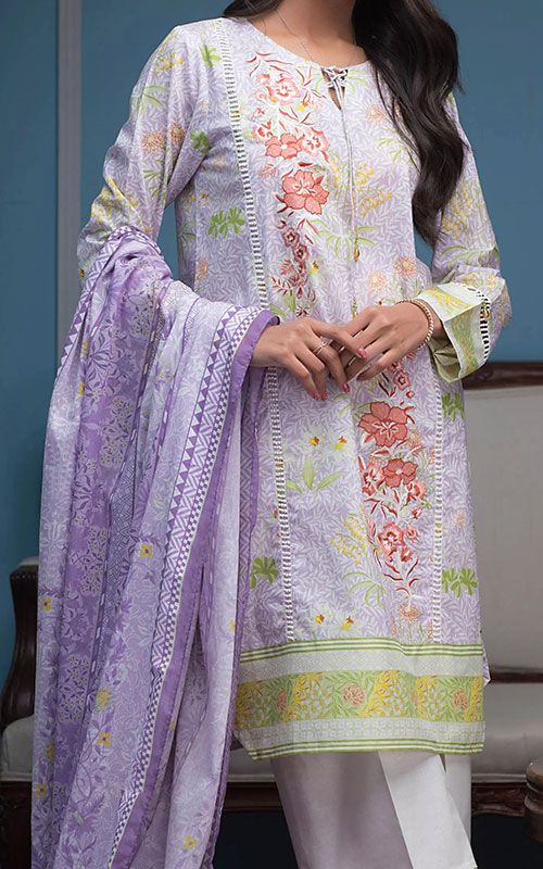 Pakistani Lawn collections