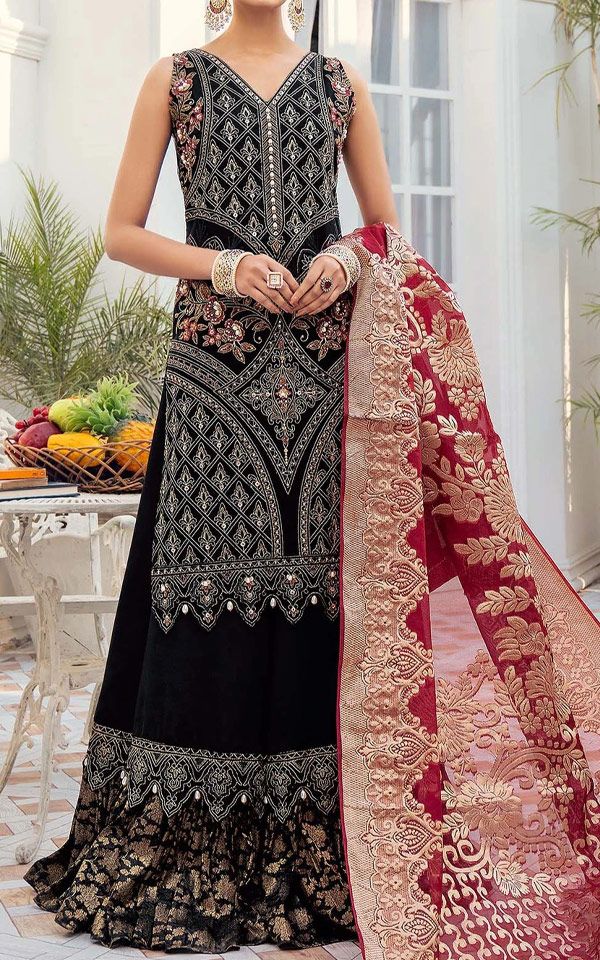 Pakistani Dresses Online