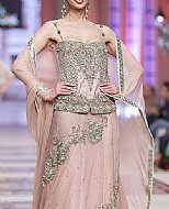 Latest Trends and Colors of Wedding Dresses in Pakistan