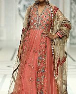 Be A Showstopper with Pakistani Formal Wear