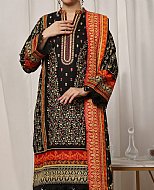 Woolen Shalwar Kameez and Pashmina Love: How to Wear Traditional Fabrics in Winter