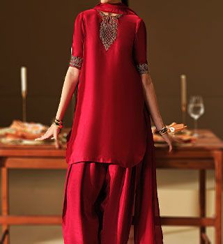  Mahum Asad Pret Wear