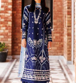  Emaan Adeel Lawn