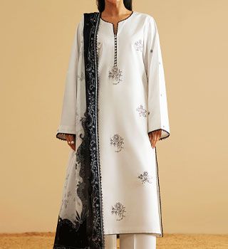  Seran Lawn