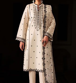  Zarif Lawn