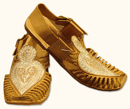 gents fancy chappal