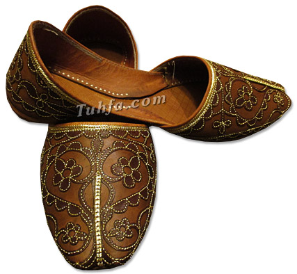 backless khussa