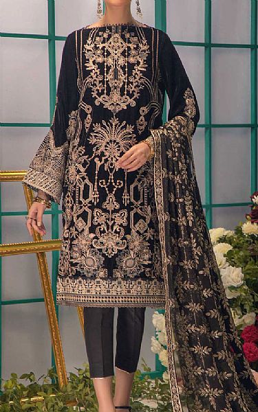 Aik Black Velvet Suit | Pakistani Dresses in USA- Image 1