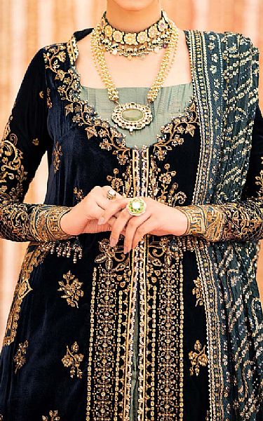 Aik Mirage Velvet Suit | Pakistani Winter Dresses- Image 2