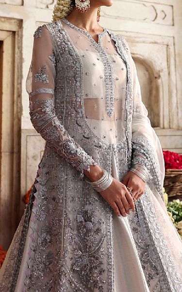 Akbar Aslam Light Grey Organza Suit | Pakistani Embroidered Chiffon Dresses USA- Image 3