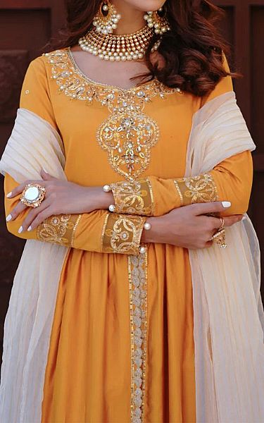 Orange Cotton Suit | Anamta Pakistani Winter Dresses