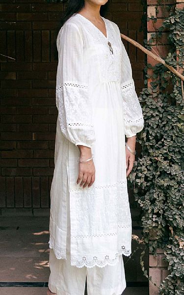 Arz Milky | Pakistani Pret Wear Clothing by Arz- Image 2