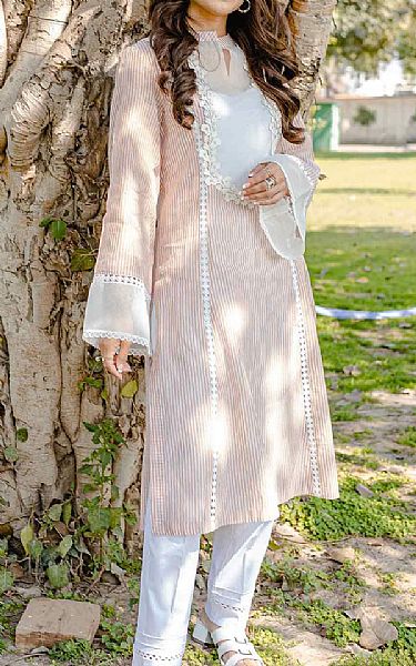 Arz Gladiolus | Pakistani Pret Wear Clothing by Arz- Image 1