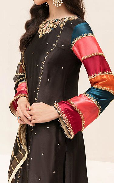Mahum Asad Mahrosh | Pakistani Pret Wear Clothing by Mahum Asad- Image 2
